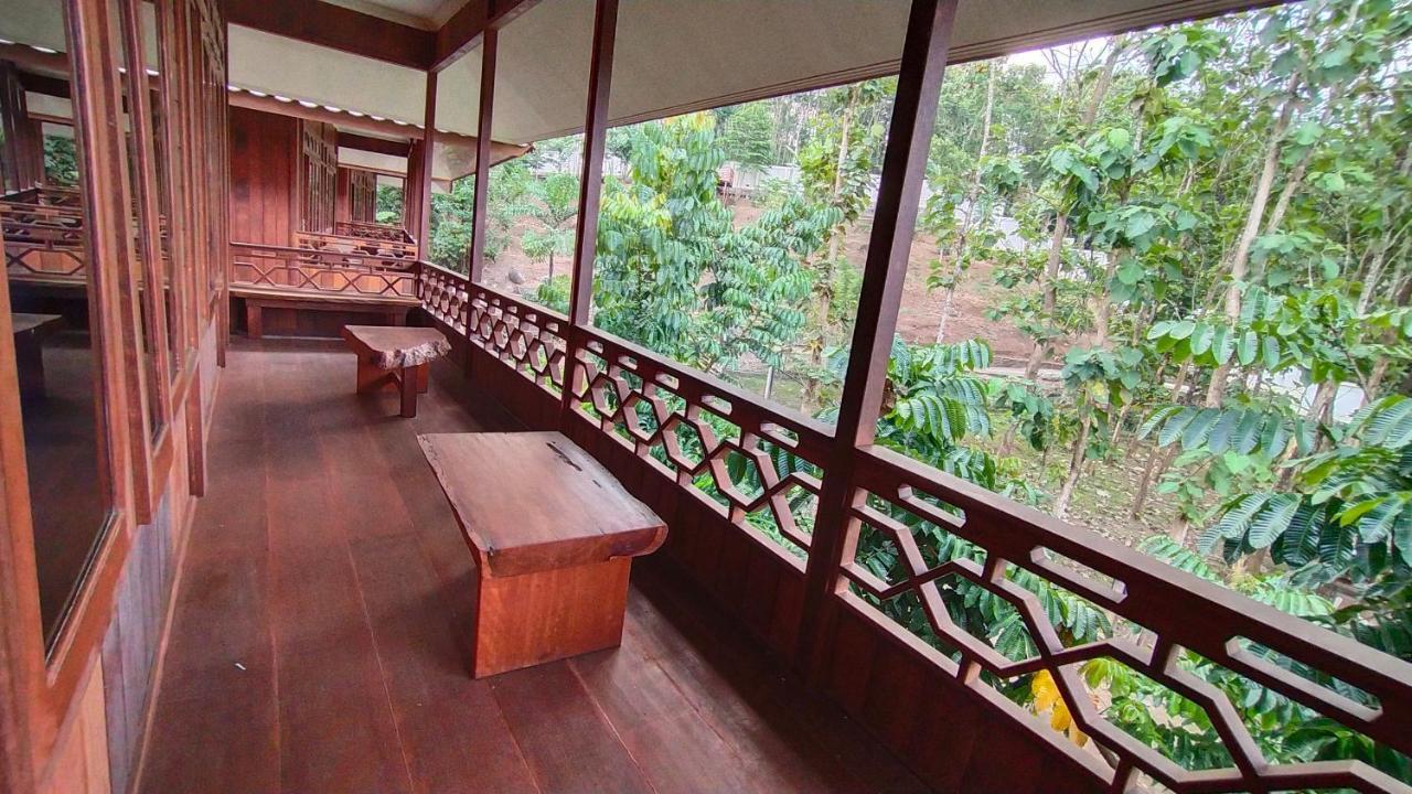 Kasuari Exotic Resort Magelang Eksteriør billede