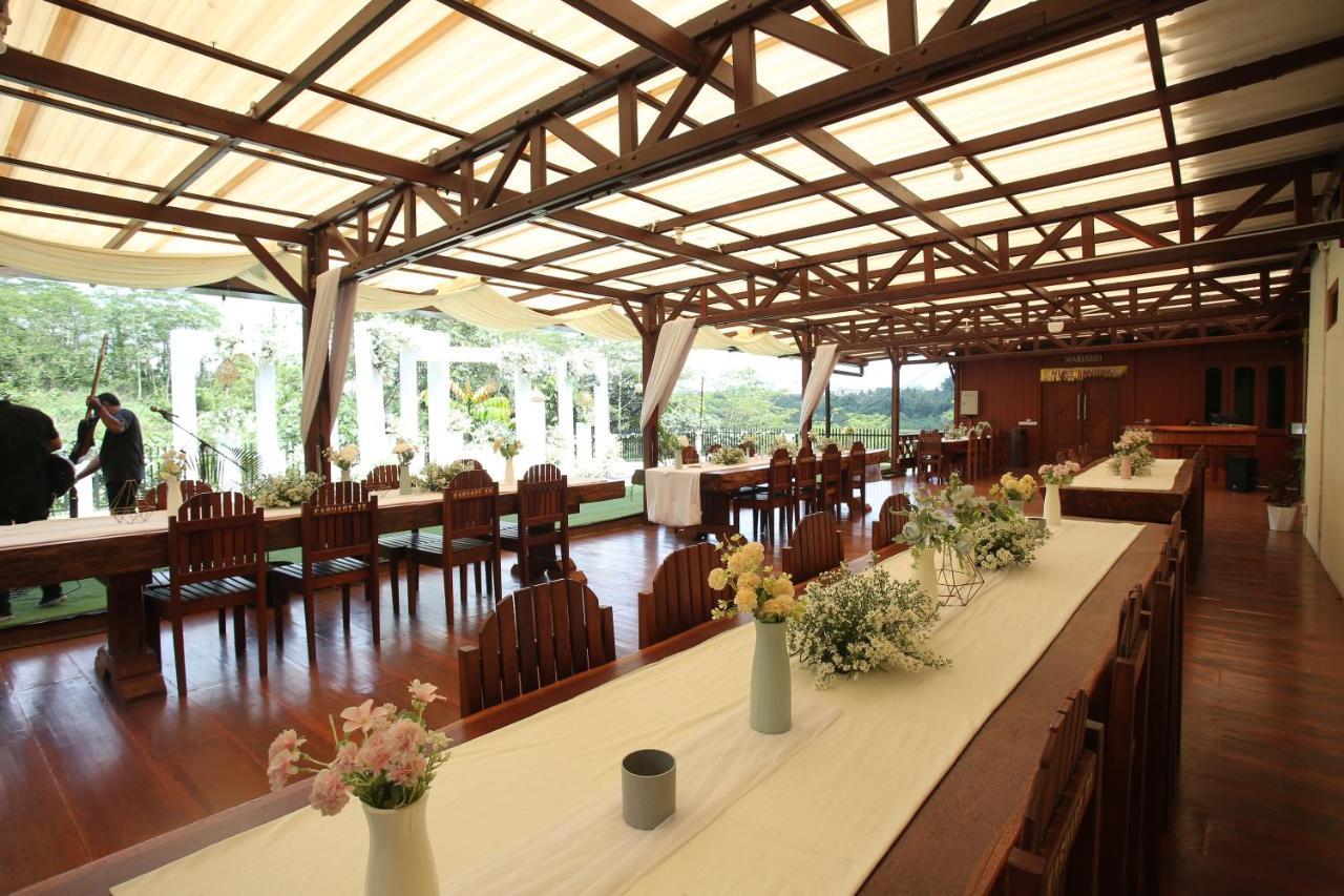 Kasuari Exotic Resort Magelang Eksteriør billede